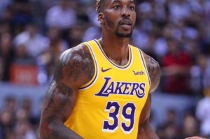  詹姆斯轰下赛季第十分三双，湖人险胜开拓者迎五连胜