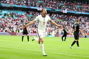  聚勒头球制胜打破个人进球荒  