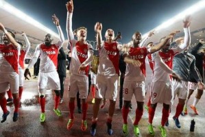  摩纳哥青春组合发威，双星连线撕裂防线