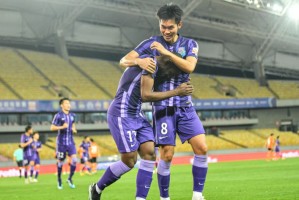  亚眠财政危机爆发，球队士气受挫深陷泥潭