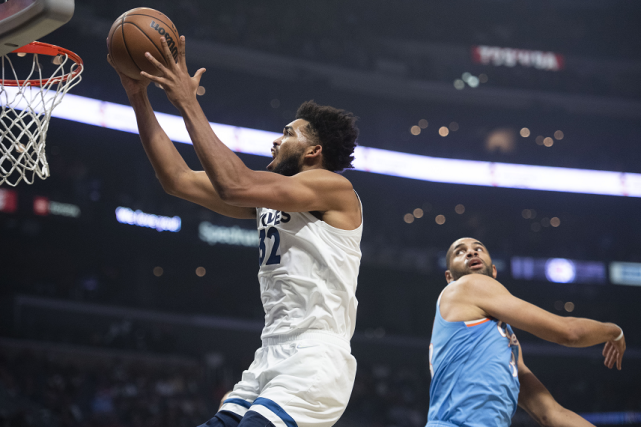  爱德华兹狂砍44分森林狼加时力克快船获三连胜